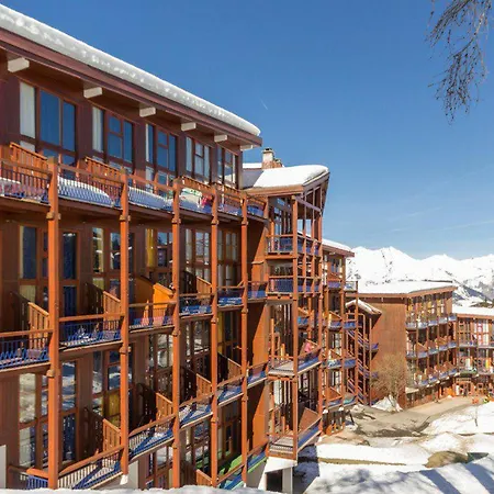 Duplex Confortable Aux Pieds Avec Balcon Les Arcs (Savoie)
